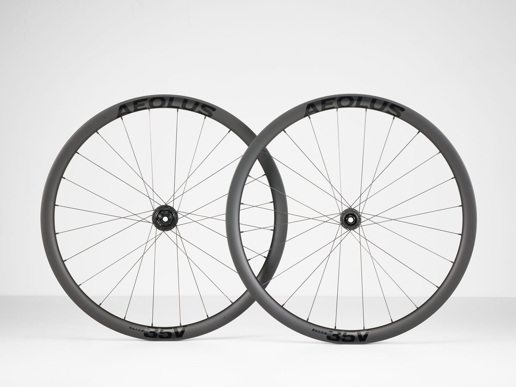 Bontrager Aeolus Elite 35v TLR Disc Road Wheel 700C Kiekko