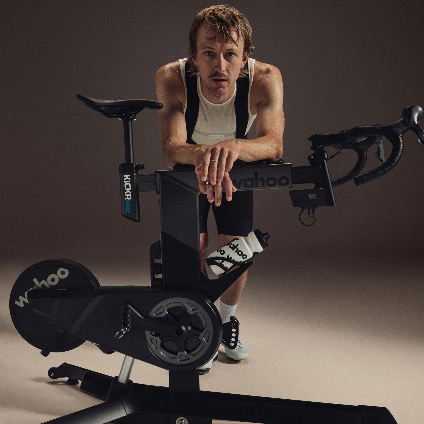 Wahoo KICKR Bike Pro Trainer Pyörä