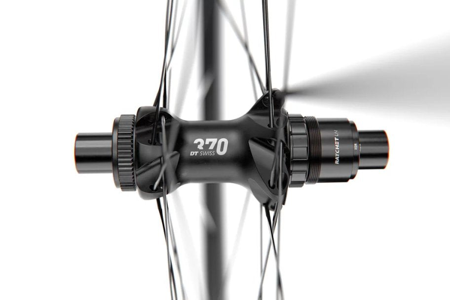 DT Swiss P 1800 Spline DB 23 700c Takakiekko