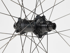 Bontrager Line Pro 30 TLR Boost 29 MTB Kiekko
