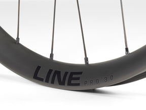 Bontrager Line Pro 30 TLR Boost 29 MTB Kiekko