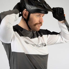 Endura MT500 Burner Lite Miesten Pitkähihainen Paita