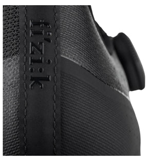 Fizik Tempo R4 Overcurve Maantiekengät