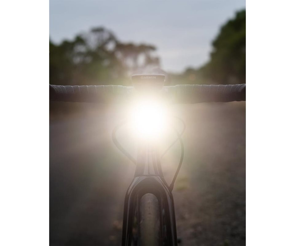 Knog Blinder 900 Integrated Etuvalo