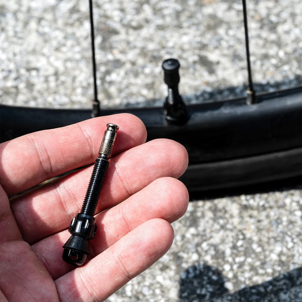 Lezyne Clik Pro 44mm Tubeless Venttiili