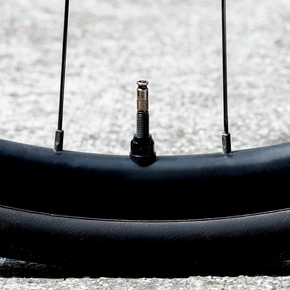 Lezyne Clik Pro 44mm Tubeless Venttiili