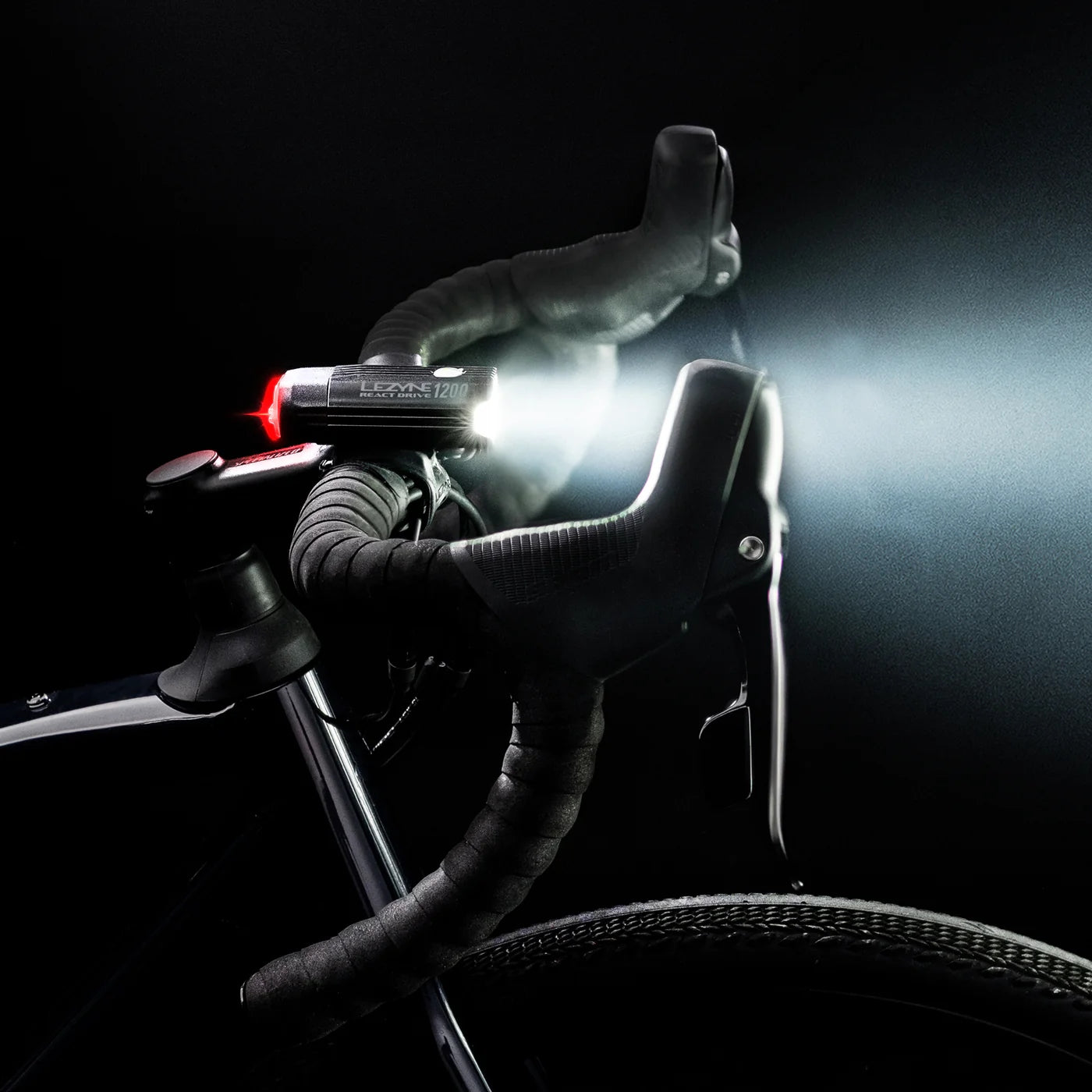Lezyne React Drive Front 1200 Etuvalo