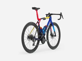 Trek Madone SLR 7 AXS Maantiepyörä