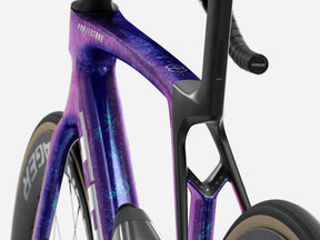 Trek Madone SLR 7 AXS Maantiepyörä