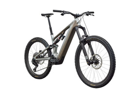 Specialized Levo 4 EVO Pro Täysjousitettu Sähkömaastopyörä