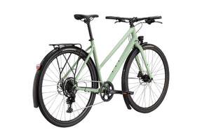 Specialized Sirrus X 2.0 EQ Step-Through Hybridipyörä