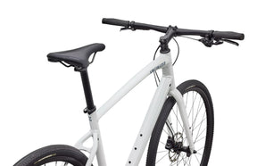 Specialized Sirrus X 3.0 Hybridipyörä