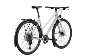 Specialized Sirrus X 3.0 Step-Through EQ Hybridipyörä