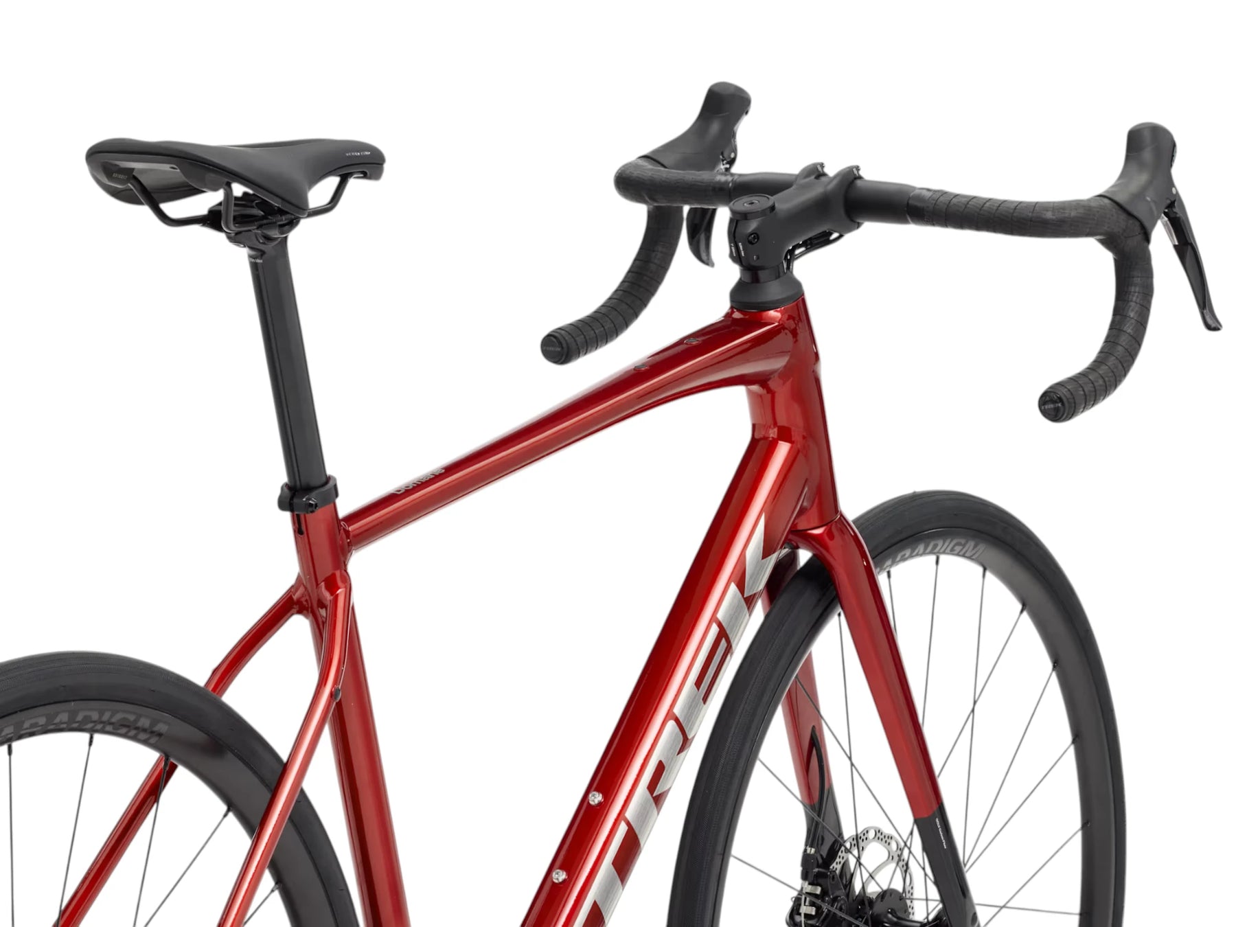 Trek Domane AL 2 Gen 4 Maantiepyörä