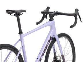 Trek Domane AL 2 Gen 4 Maantiepyörä