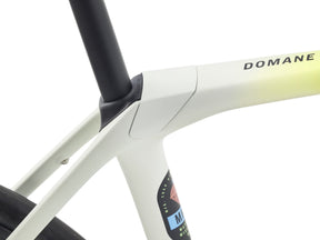 Trek Domane SL 6 Gen 4 Maantiepyörä