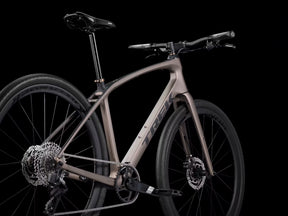 Trek FX Sport 6 Hybridipyörä