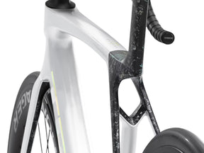Trek Madone SL 6 AXS Gen 8 Maantiepyörä