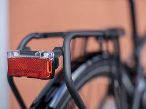 Trek District 1 Equipped