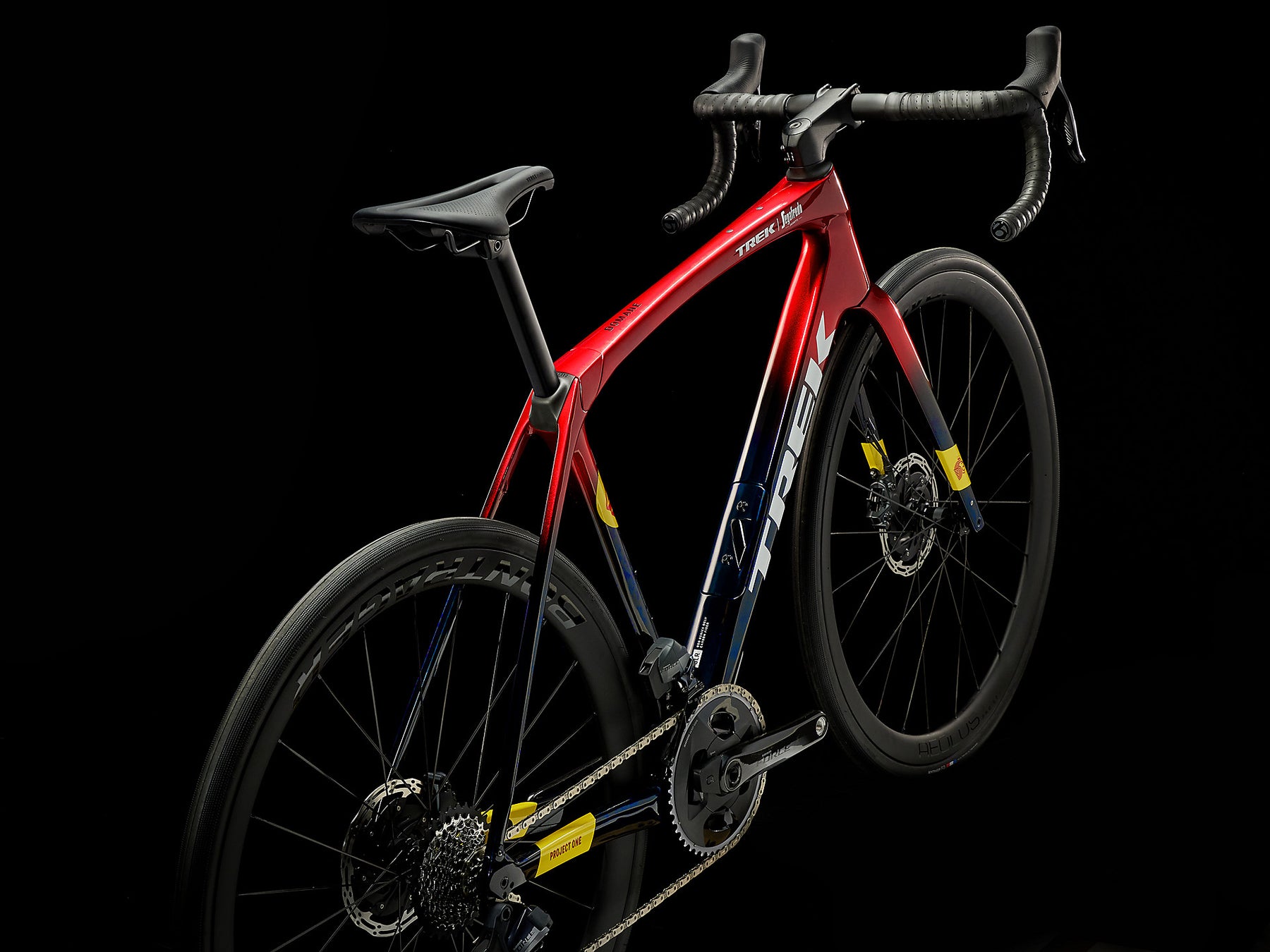 Trek Domane SLR 7 AXS Gen 4